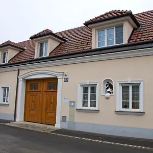 Bed & Breakfast Familie Schwarz Vienna