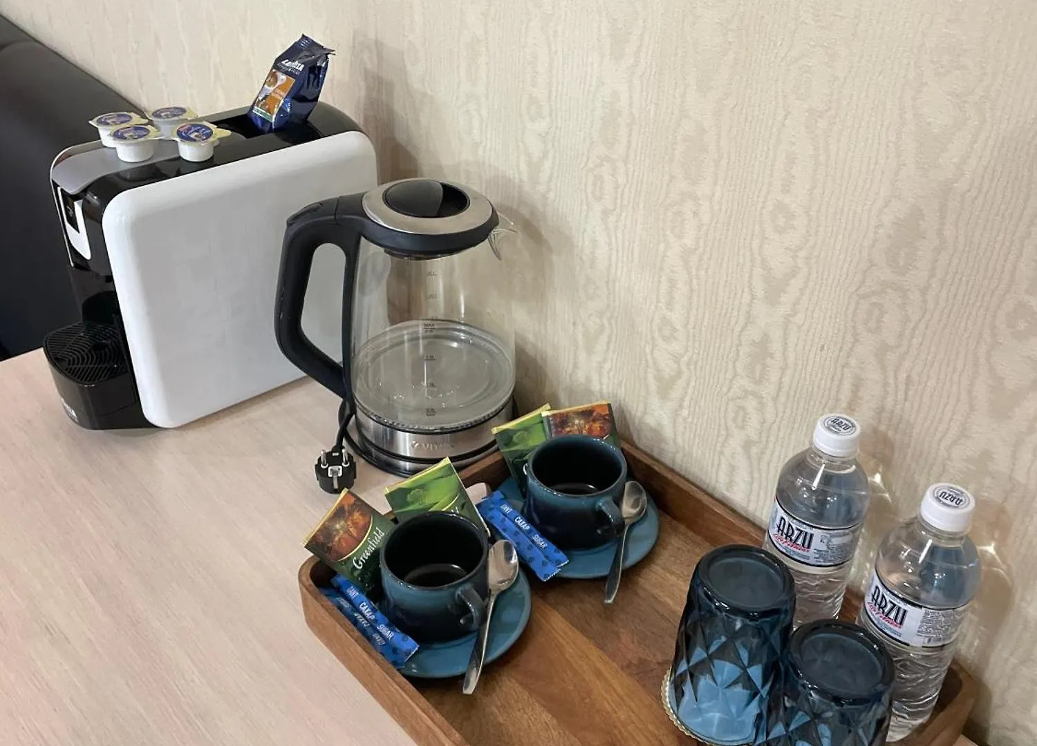 酒店 Apartment 5 阿拉木图