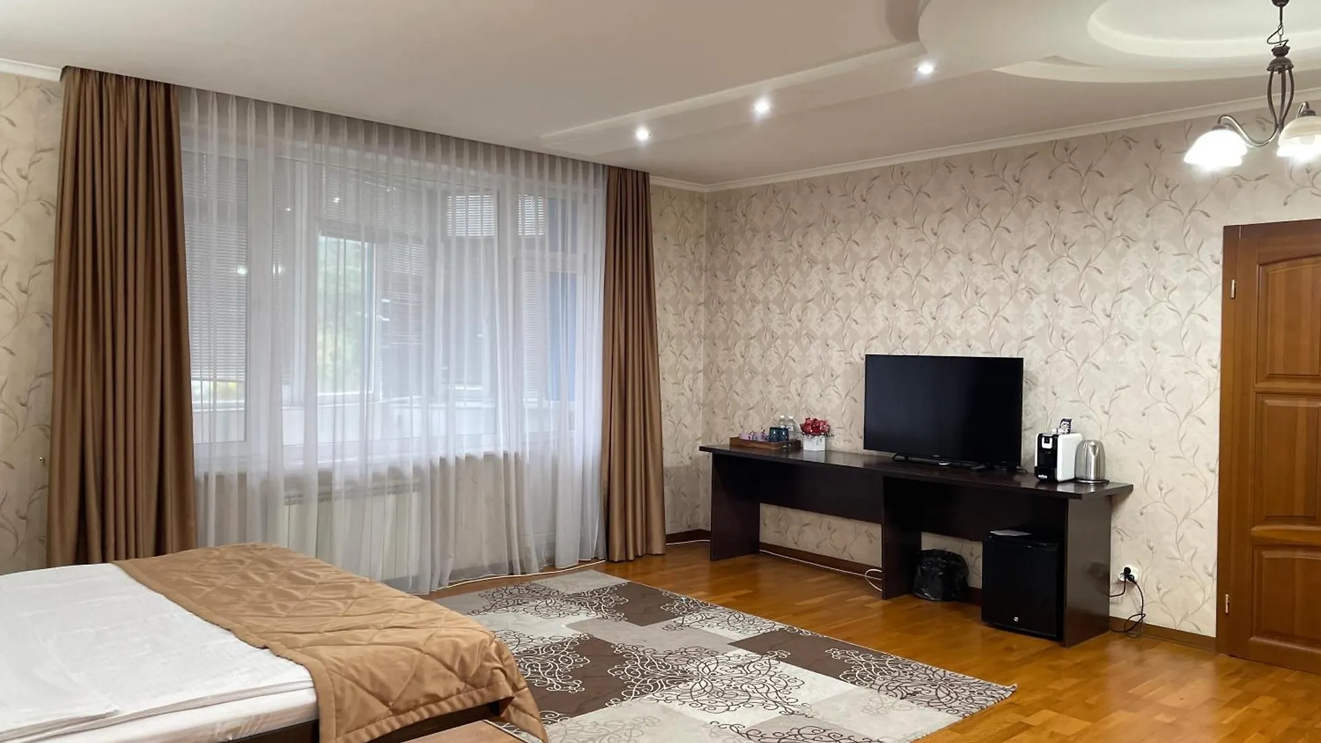 Apartment 5 Almaty