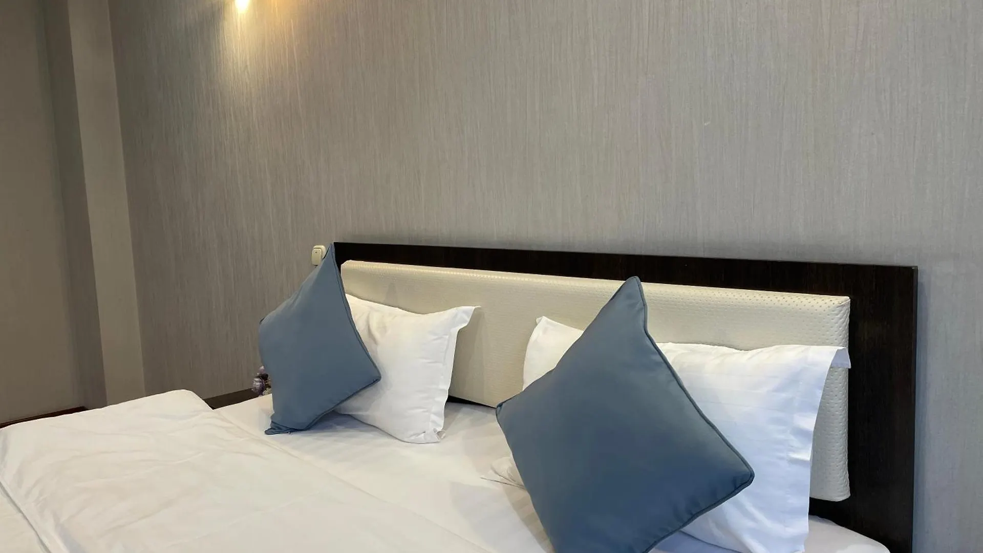 Hotel Apartment 5